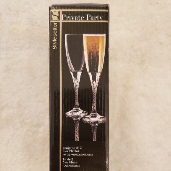 [Style Setter] Private Party Twist Stem Champagne Flutes - Set Of Two - Picture 2 of 8